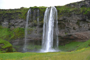 Seljalandsfoss waterfall